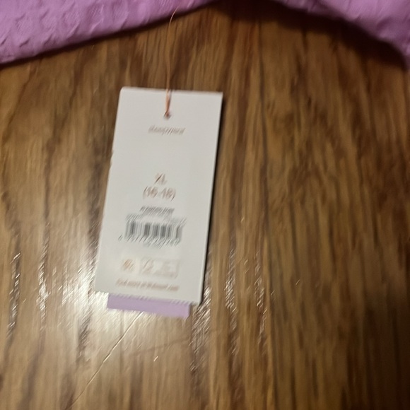 Joyspun Robe - Picture 4 of 4